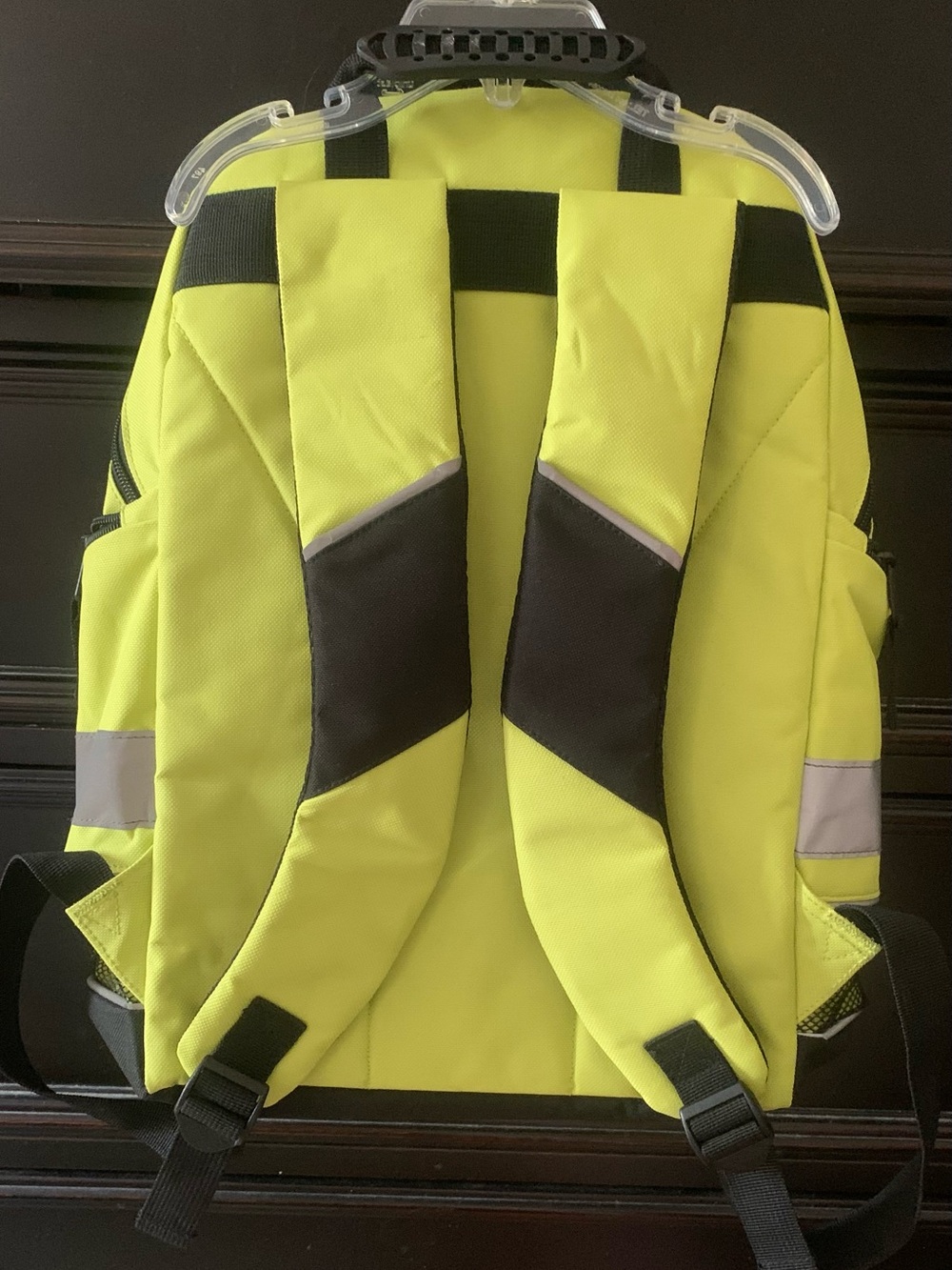 High-Visibility Yellow Men’s Safety Backpack with Reflective Stripes - Picture 2 of 4